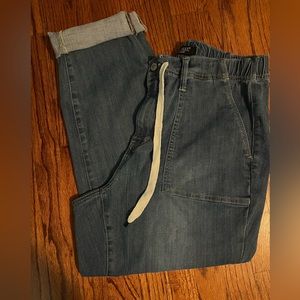 Judy Blue Joggers. Size 14W. Light wash color. Has drawstring waist.